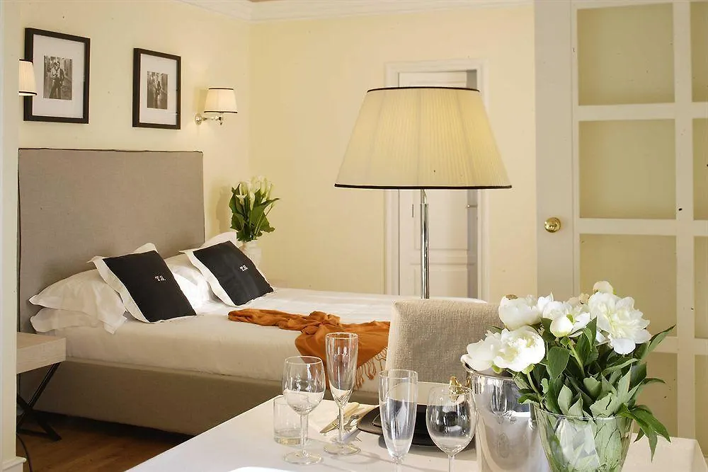 מלון דירות פירנצה Tornabuoni Suites Collection Residenza D'Epoca