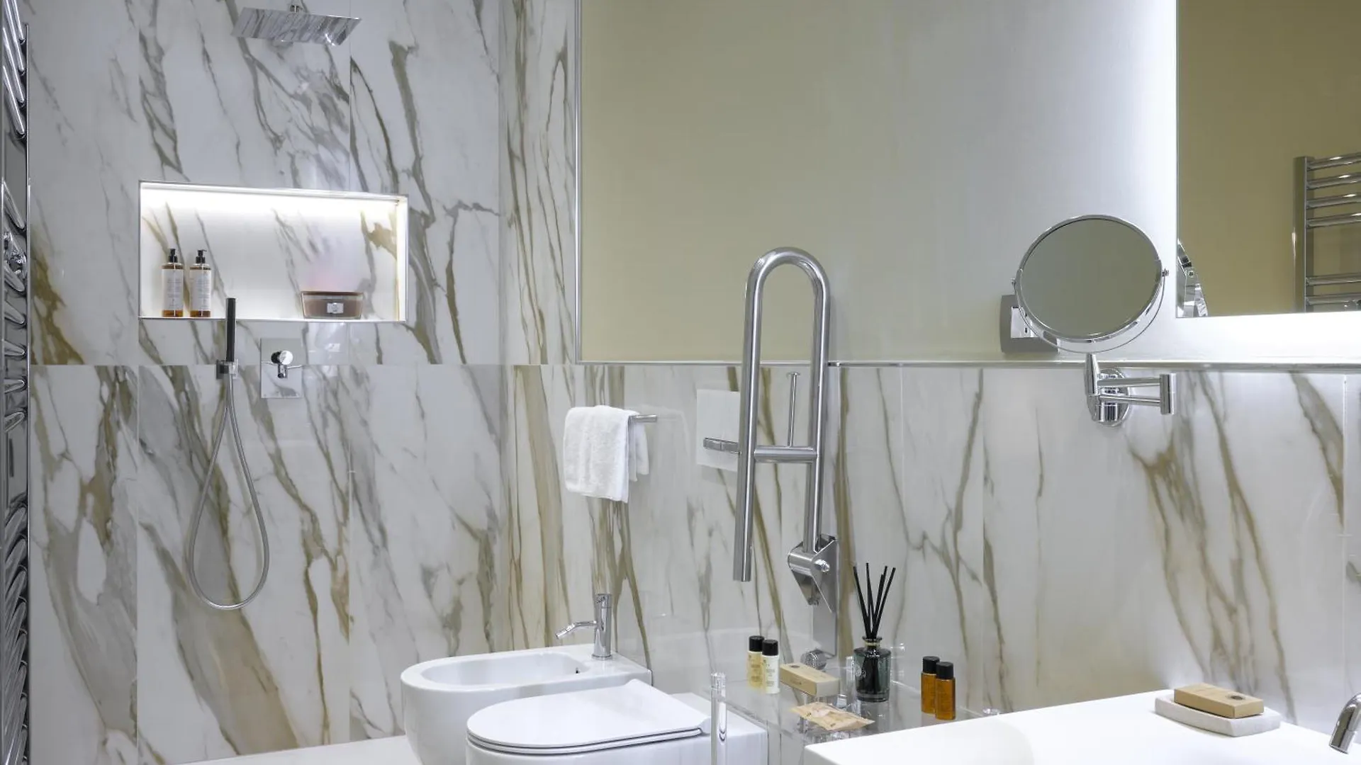מלון דירות פירנצה Tornabuoni Suites Collection Residenza D'Epoca